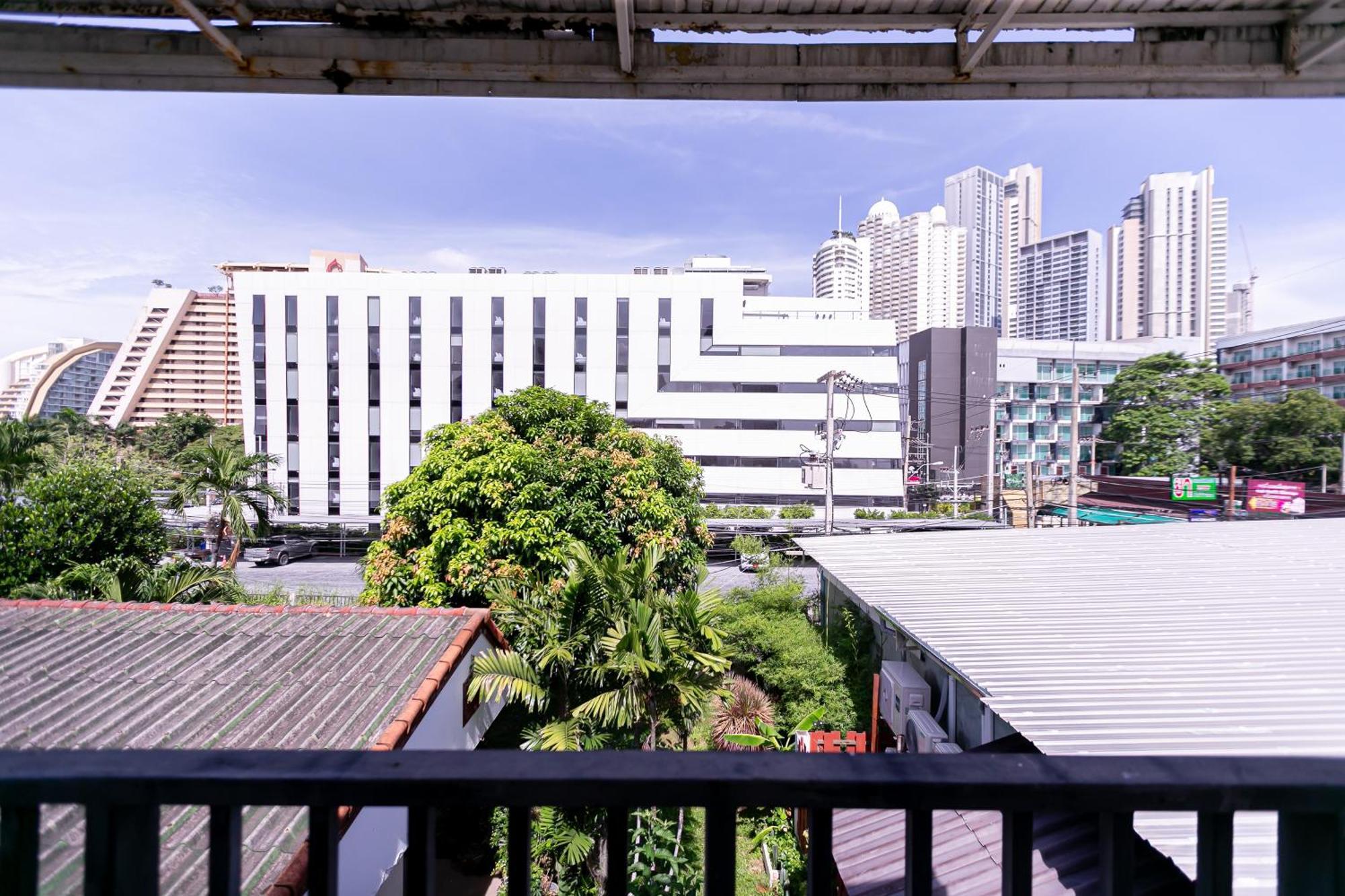 Wong Amat House Hotel Pattaya Eksteriør billede
