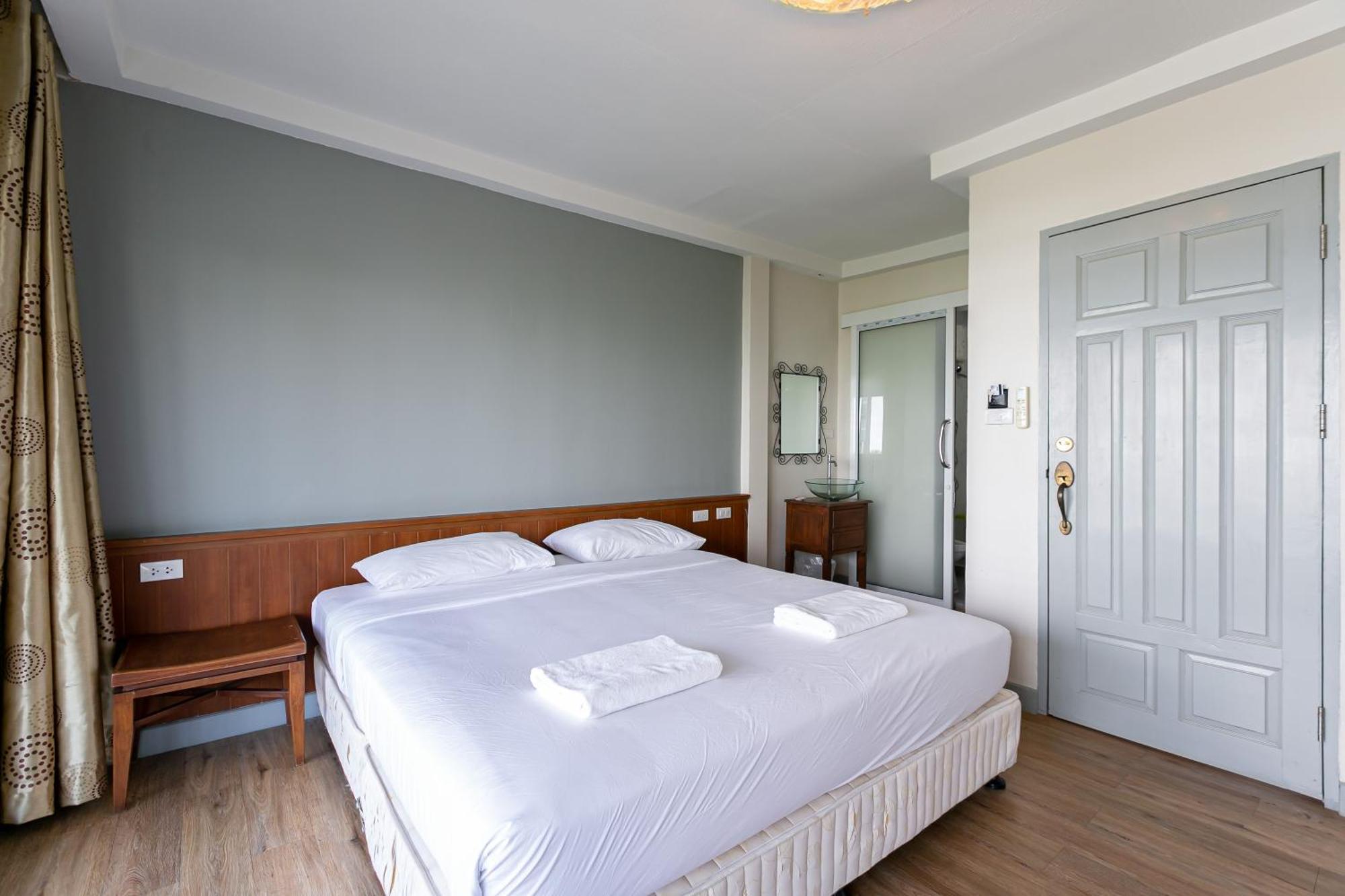 Wong Amat House Hotel Pattaya Eksteriør billede